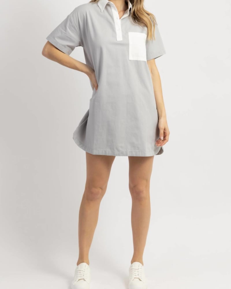 Front of a model wearing a size L Ronnie Contrast Shirt Dress In Blue in Blue by CRESCENT. | dia_product_style_image_id:342185